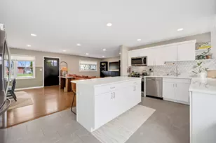 6213 Leonard Ave, Downers Grove, IL 60516 - Photo 5