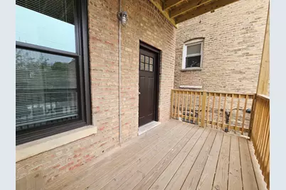 1415 W Erie Street #3R, Chicago, IL 60642 - Photo 3