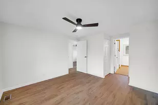 2022 Duxbury Ct, Streamwood, IL 60107 - Photo 19