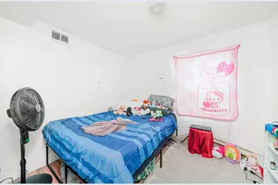 142 W Swann Street, Chicago, IL 60609 - Photo 21