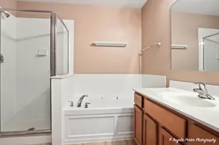 201 Macintosh Ave, Woodstock, IL 60098 - Photo 15