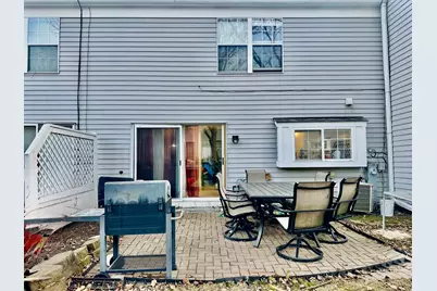 225 Port Royal Circle #225, Aurora, IL 60504 - Photo 5