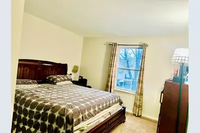 225 Port Royal Circle #225, Aurora, IL 60504 - Photo 9