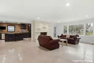 2041 North Ave, Waukegan, IL 60087 - Photo 3