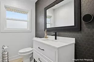 2041 North Ave, Waukegan, IL 60087 - Photo 17