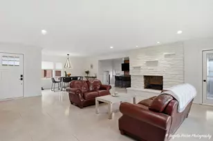 2041 North Ave, Waukegan, IL 60087 - Photo 7