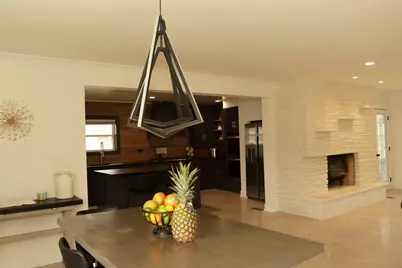 2041 North Avenue, Waukegan, IL 60087 - Photo 7