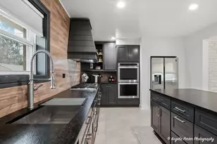 2041 North Ave, Waukegan, IL 60087 - Photo 13