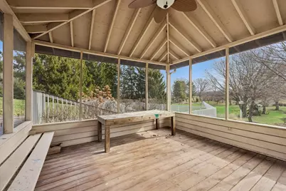 220 N Shannon Drive, Woodstock, IL 60098 - Photo 25