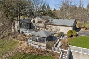 220 N Shannon Dr, Woodstock, IL 60098 - Photo 39