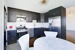 9011 N Grace Ave, Niles, IL 60714 - Photo 5