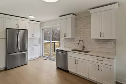 212 S River Road, Naperville, IL 60540 - Photo 9