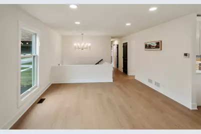 212 S River Road, Naperville, IL 60540 - Photo 11