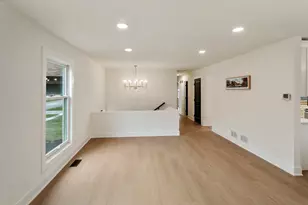 212 S River Rd, Naperville, IL 60540 - Photo 11