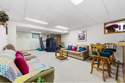 912 Stonebridge Way, Woodridge, IL 60517 - Photo 21