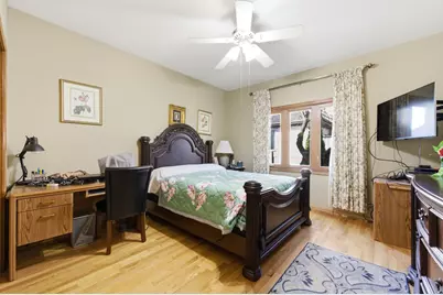 912 Stonebridge Way, Woodridge, IL 60517 - Photo 13