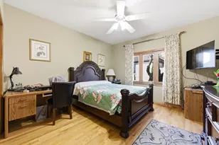 912 Stonebridge Way, Woodridge, IL 60517 - Photo 13