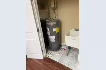 6227 Cermak Road #200, Berwyn, IL 60402 - Photo 11