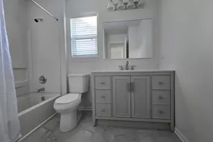 2675 Tiffany St, Aurora, IL 60503 - Photo 11