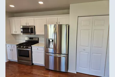 2675 Tiffany Street, Aurora, IL 60503 - Photo 7