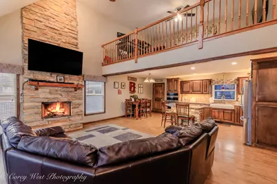 411 Meadow Lane, Hinckley, IL 60520 - Photo 5