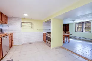 7047 N 26th Pkwy, Berwyn, IL 60402 - Photo 15