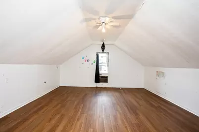 7047 N 26th Parkway, Berwyn, IL 60402 - Photo 11