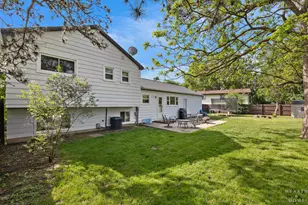 1000 Darlington Ln, Crystal Lake, IL 60014 - Photo 27