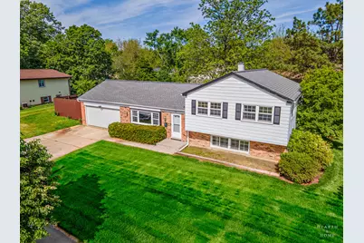 1000 Darlington Lane, Crystal Lake, IL 60014 - Photo 1