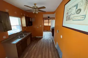 9307 S Loomis St, Chicago, IL 60620 - Photo 3