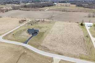 18303 Loretta Dr, Marengo, IL 60152 - Photo 1