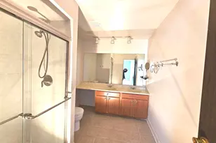 1018 Castilian Ct, Glenview, IL 60025 - Photo 11