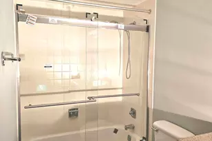 1018 Castilian Ct, Glenview, IL 60025 - Photo 21