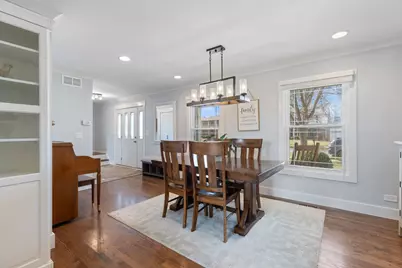 2436 Newport Drive, Naperville, IL 60565 - Photo 5