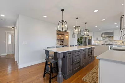 2436 Newport Drive, Naperville, IL 60565 - Photo 7