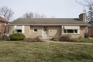 2202 Princeton Ave, Rockford, IL 61107 - Photo 1