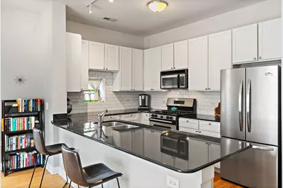 2342 W Bloomingdale Avenue #208, Chicago, IL 60647 - Photo 9