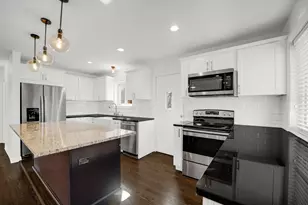 1S141 Eliot Ln, Villa Park, IL 60181 - Photo 3