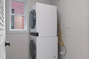 1304 W Winona St, Chicago, IL 60640 - Photo 17