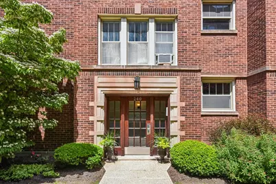 240 S Maple Avenue #2W, Oak Park, IL 60302 - Photo 1