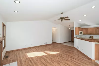 3502 Ridge Road, Island Lake, IL 60042 - Photo 15