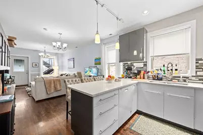 3648 W George Street, Chicago, IL 60618 - Photo 9
