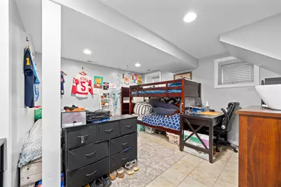 3648 W George Street, Chicago, IL 60618 - Photo 19