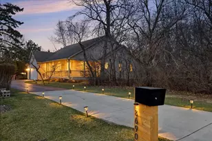 8690 Shade Tree Cir, Lakewood, IL 60014 - Photo 45