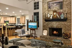 8690 Shade Tree Cir, Lakewood, IL 60014 - Photo 13