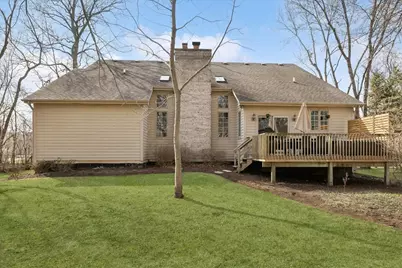 8690 Shade Tree Circle, Lakewood, IL 60014 - Photo 41