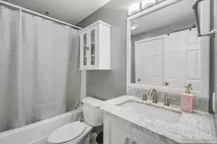 401 Crestview Dr, Monticello, IL 61856 - Photo 27