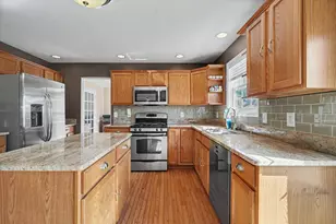 401 Crestview Dr, Monticello, IL 61856 - Photo 11