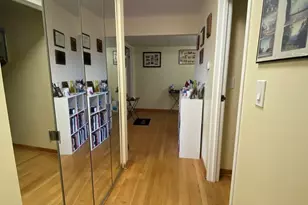 9375 Landings Ln, Des Plaines, IL 60016 - Photo 15