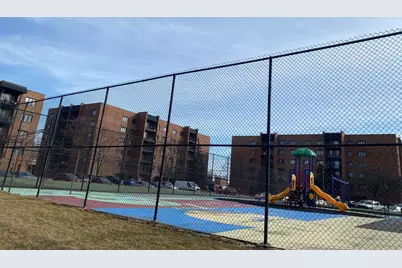 9375 Landings Lane #504, Des Plaines, IL 60016 - Photo 23